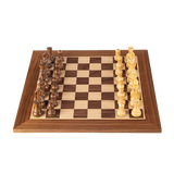 Échiquier en Noyer et pièces d'échecs