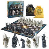 Ensemble boite, échiquier et pièces d'échecs le seigneur des anneaux