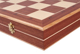Figurines d'échecs médiévales peintes