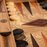 Coffret de backgammon en olivier fermé