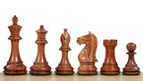 Cavalier des pièces d'échecs Supreme