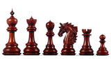 Pièces d'échecs en bois rouge et buis