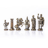 Pièces d'échecs gréco-romaines marron