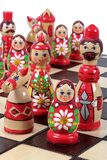 Pièces d'échecs Russe Babushka Rouges