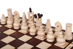 Pièces d'échecs blanches design